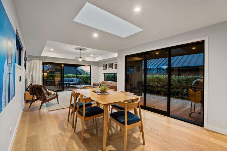 28 McAdam Drive Jacks Point_1