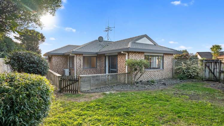 26 Grabella Place Papamoa Beach_1