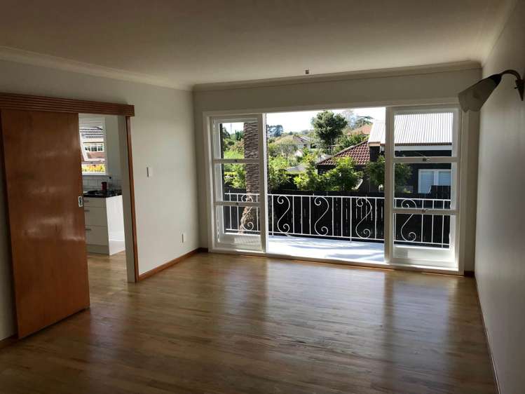 4/22 Fifth Avenue Mt Albert_1