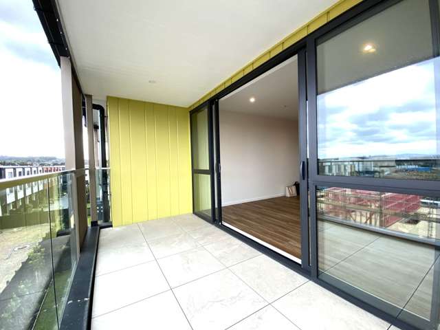 203/7 Newelm Lane Flat Bush_2