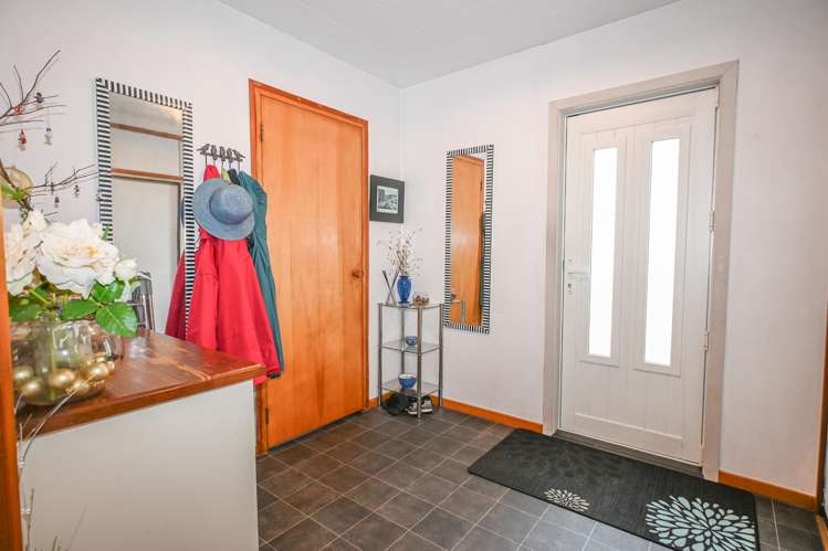 10 Whitcombe Terrace Hokitika_13