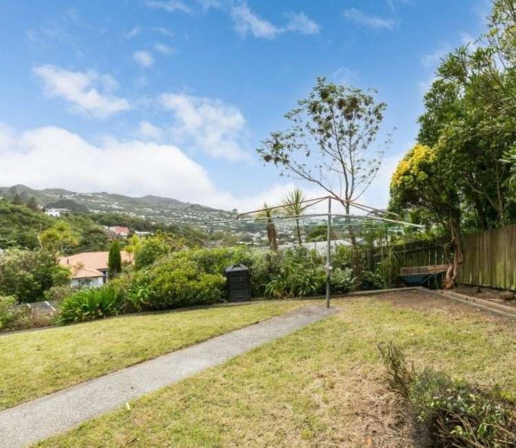 87 Allington Road Karori_10