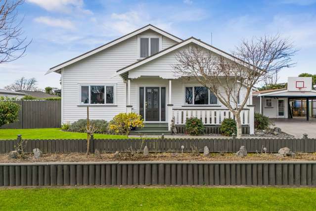 Prime Cambridge East Bungalow