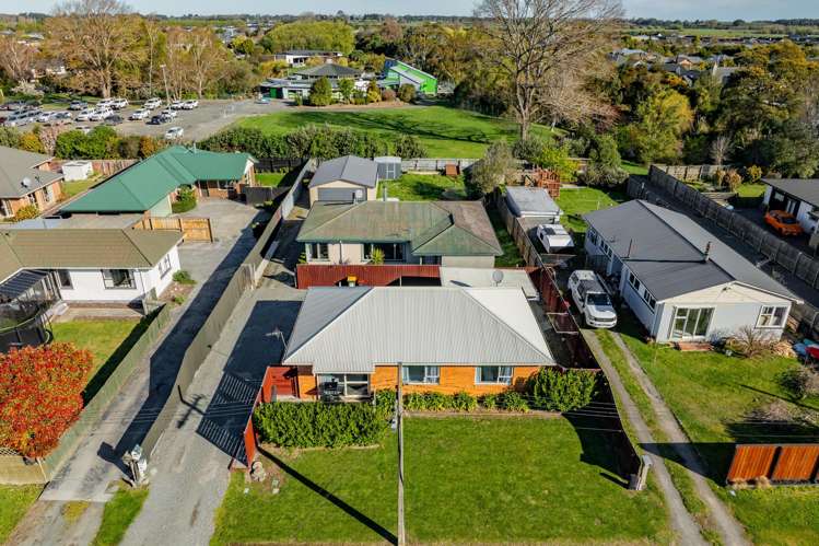 82 Moffat Drive Lincoln_7