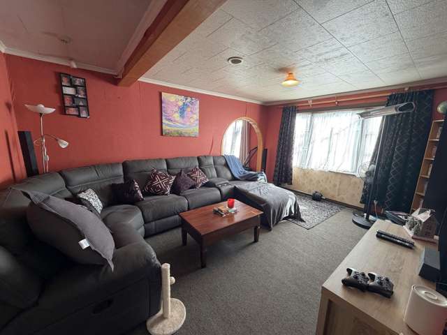 239 High Street Dannevirke_4