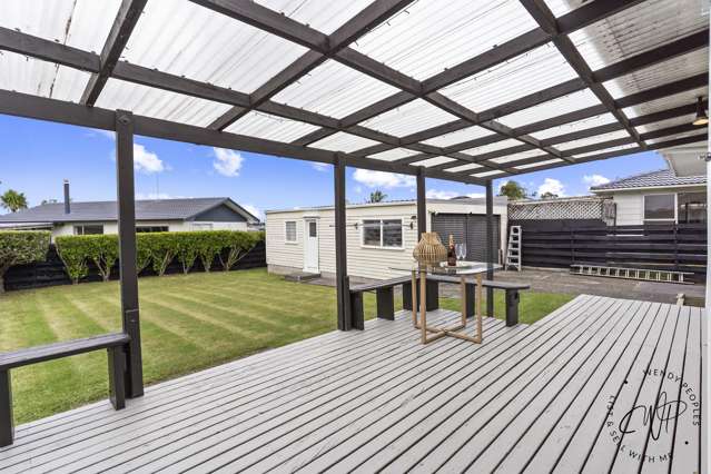 22 Allington Road Massey_2