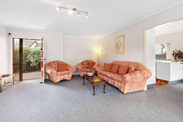 7b Beach Road Orewa_3