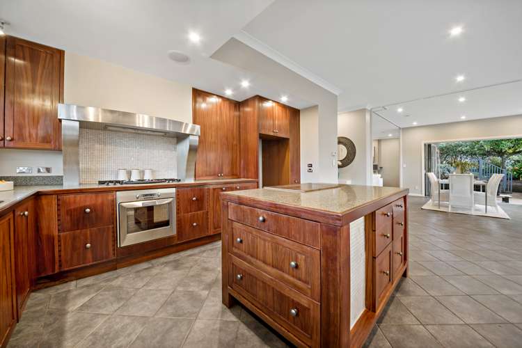 3 Onemana Way Te Atatu Peninsula_11