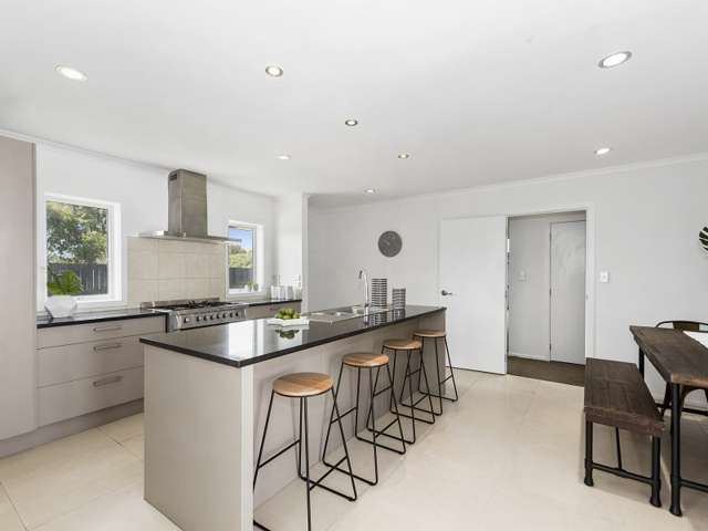 208 Saint James Drive Huntington_2