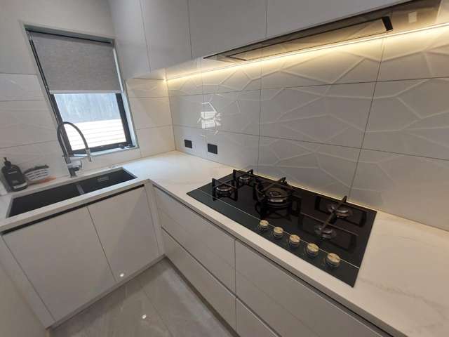 6 Arataki Views Way Glen Eden_4