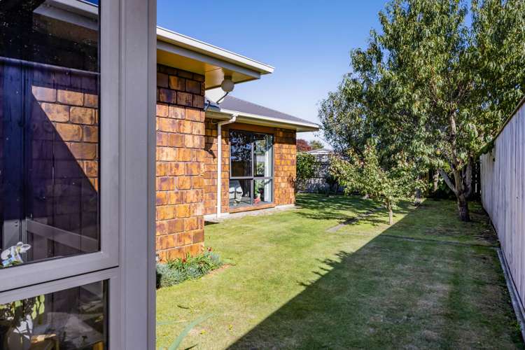 69 Egmont Street Hawera_23