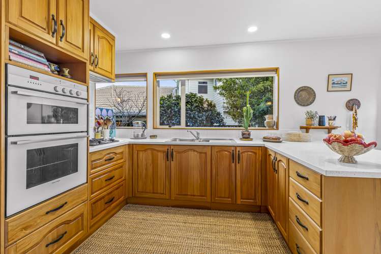 48 Settlers Grove Orewa_19