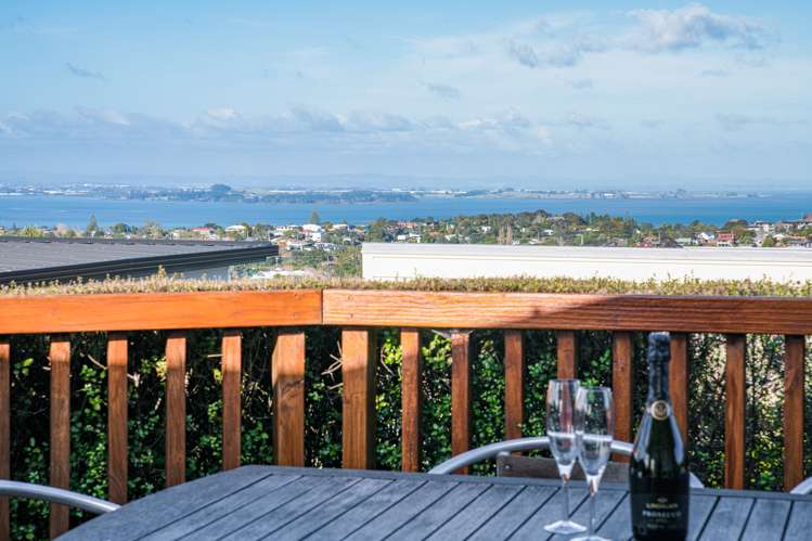 8 Ava Avenue Titirangi_18