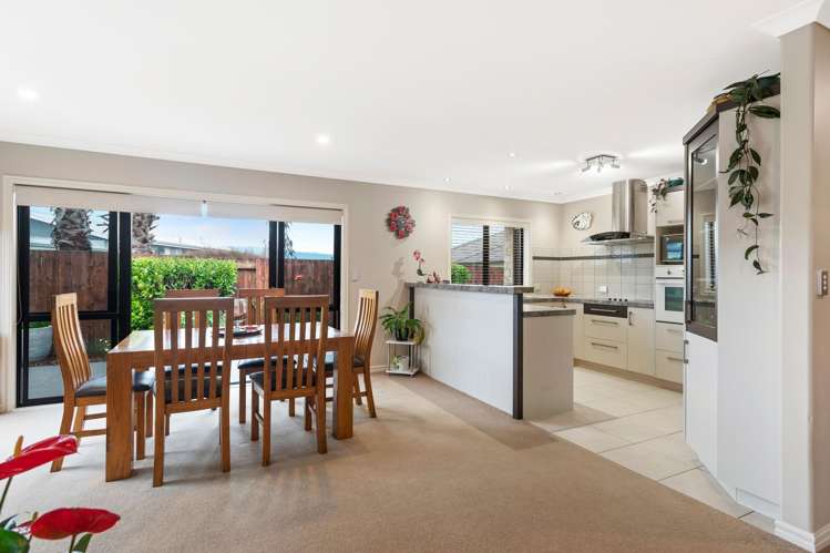 7 Lancewood Court_5