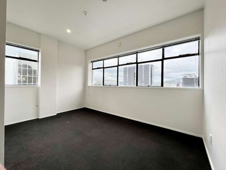  3B/163 Thorndon Quay Thorndon_10
