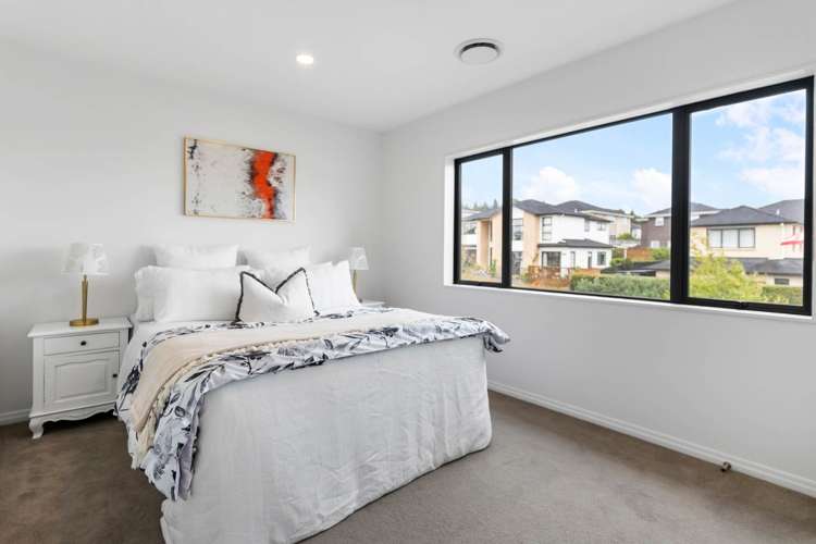 92 Admirals Court Drive Greenhithe_11