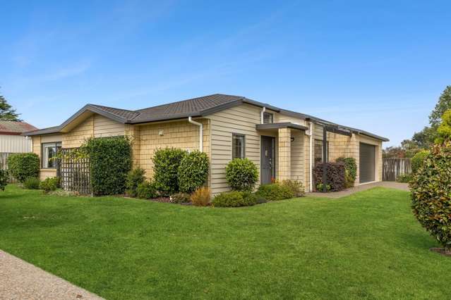 Effortless living beside the park