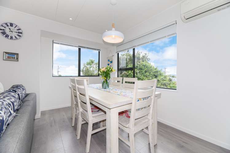 2/3 Sheridan Drive New Lynn_11