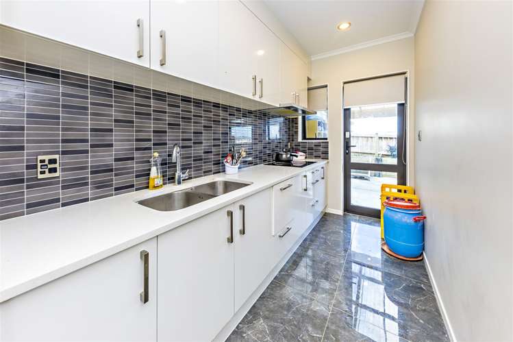 11 Veneta Close Flat Bush_9