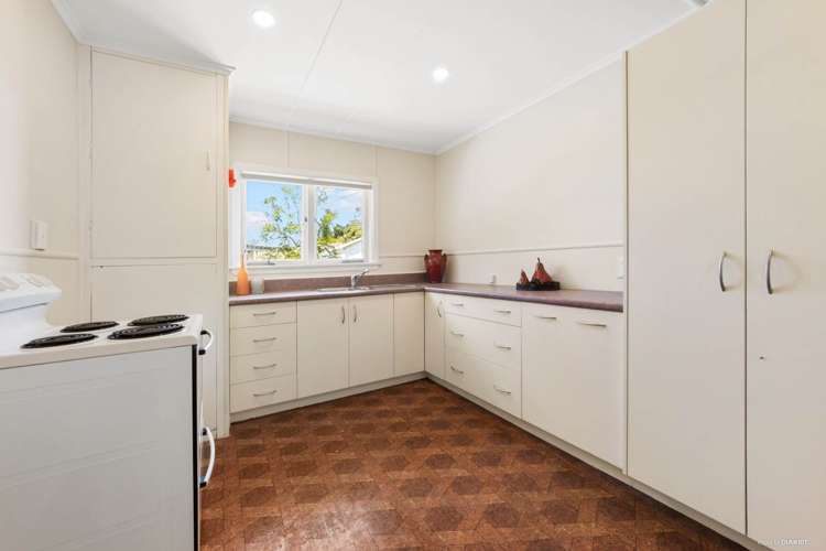 2102 Great North Road Avondale_5