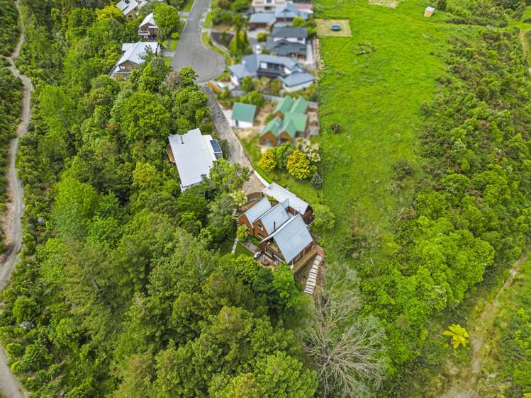 43 Springdale Grove Fitzherbert_38