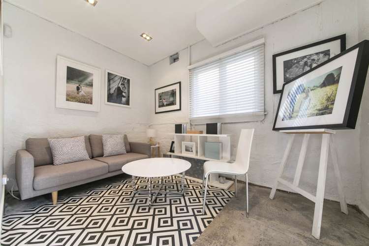 63 Fruitvale Road New Lynn_15