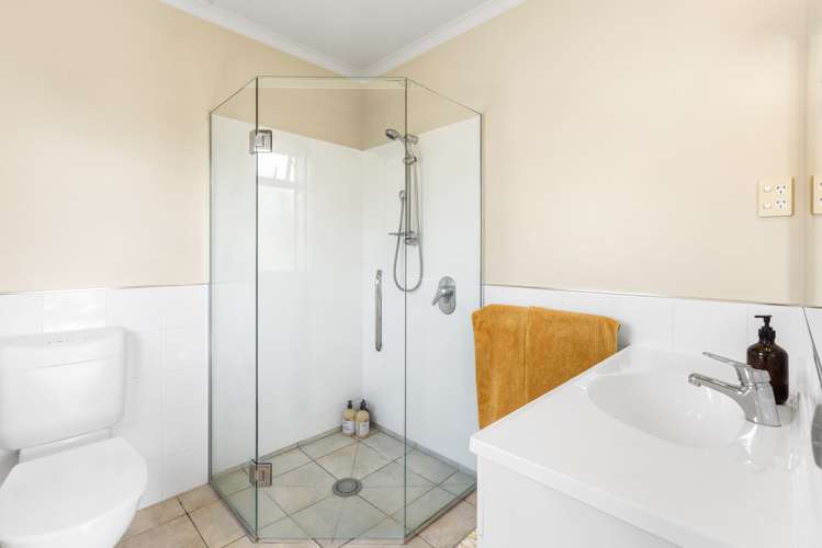 14 Cassino Crescent Onekawa_9