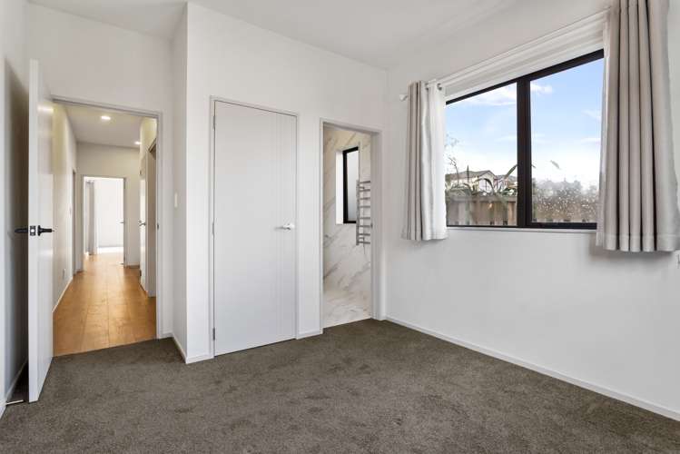 70 Kano Way Hobsonville_9