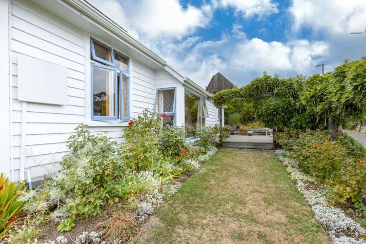 9 Smith Street Akaroa_23