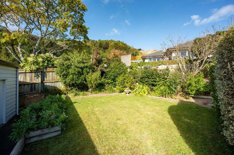 51 Churchill Avenue Richmond_19