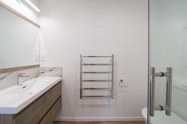 2/4 Marama Street Frankton_13