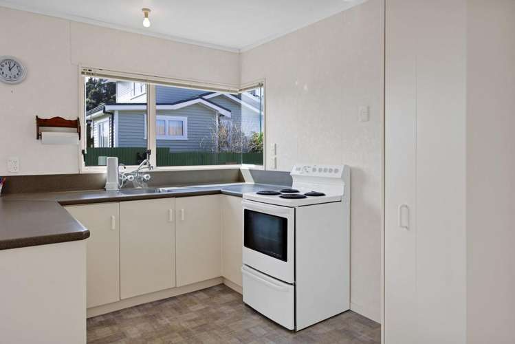 6A Dives Avenue_1
