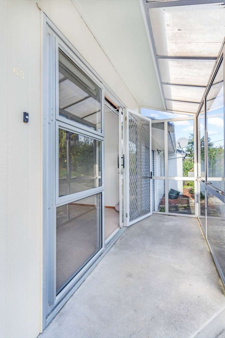 2/63 Fourth Avenue Woodhill_13