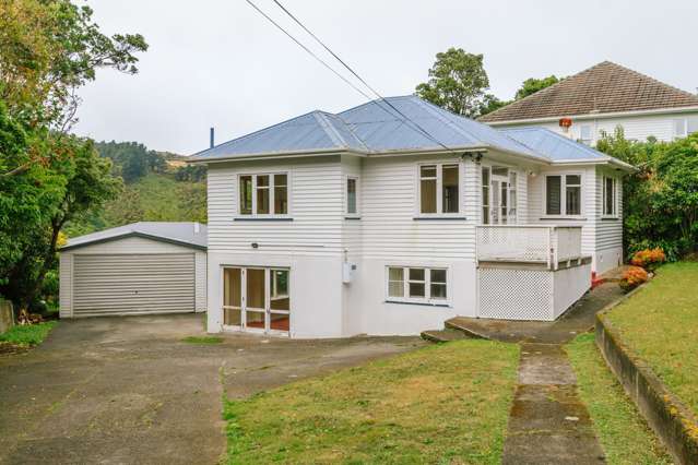 47 Tarawera Road Johnsonville_1