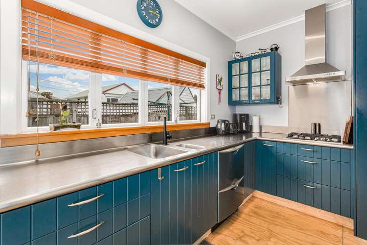 191 Coutts Street Rongotai_8
