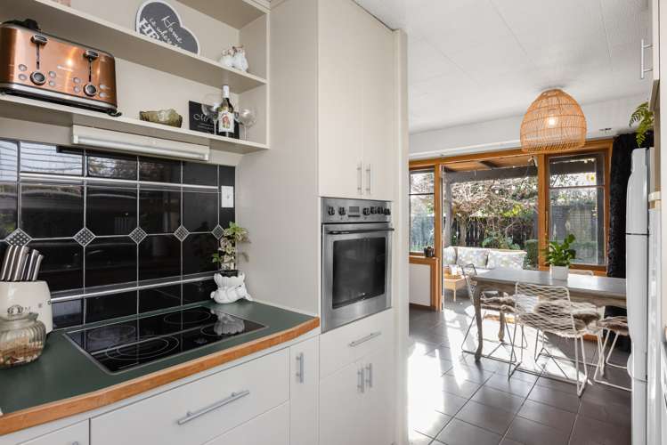 90 Tait Drive Greenmeadows_2