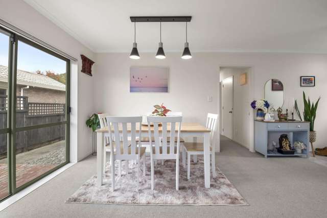 1/919 Whangaparaoa Road Manly_4