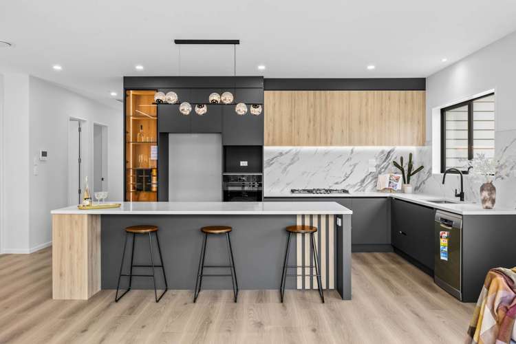 19 Tuwai Crescent Opaheke_4