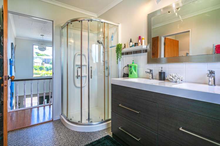 65 Grange Road Hahei_14