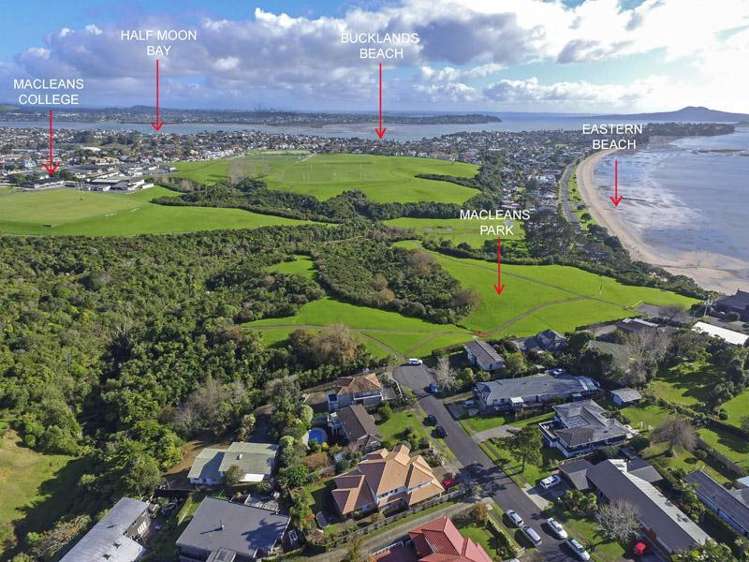 28 Oliver Twist Avenue Mellons Bay_5