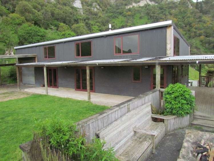 170 Ruahine Road Mangaweka_1