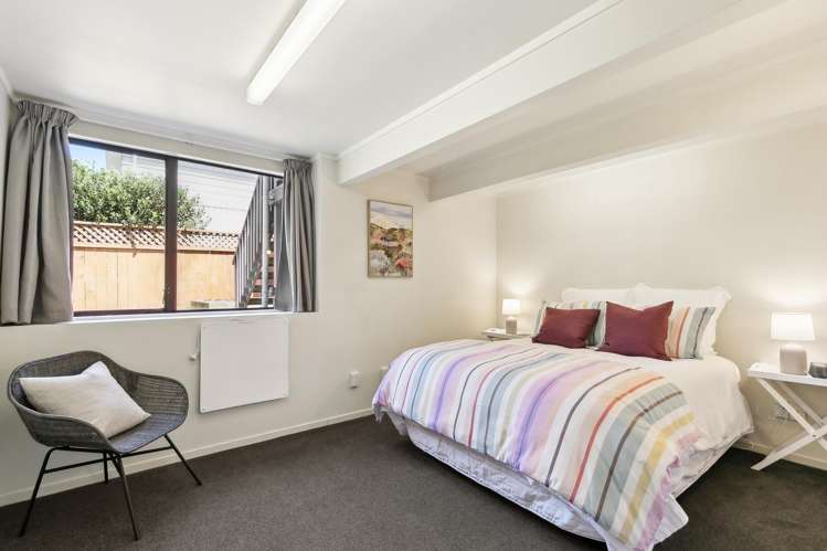 81 Fyvie Avenue Tawa_12