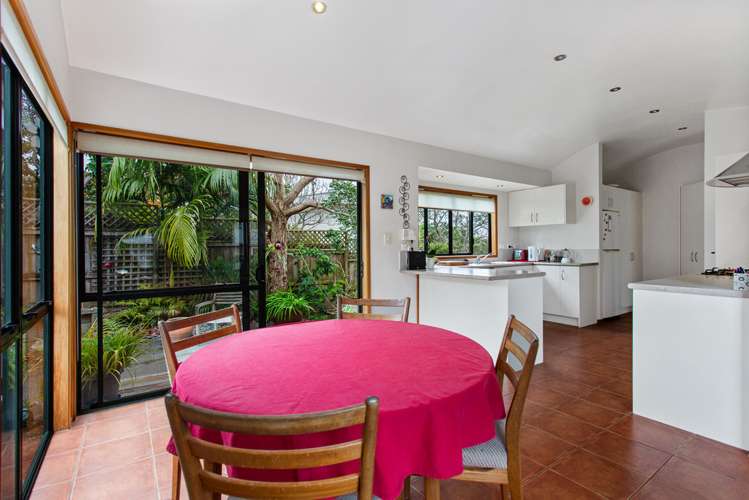 2/27 Vincent Street Howick_20