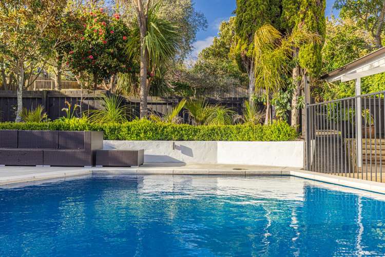 56 Great North Road Saint Johns Hill_23