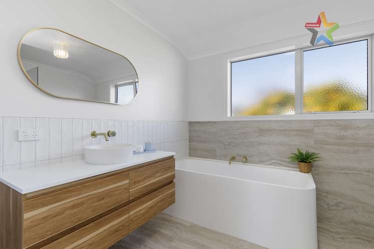 2b Lakewood Grove Levin_11