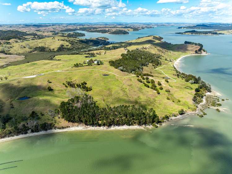 140 Beatson Road Whakapirau_12