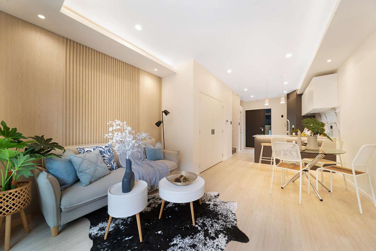 7,8,9,10/ 52 Newington Road_0