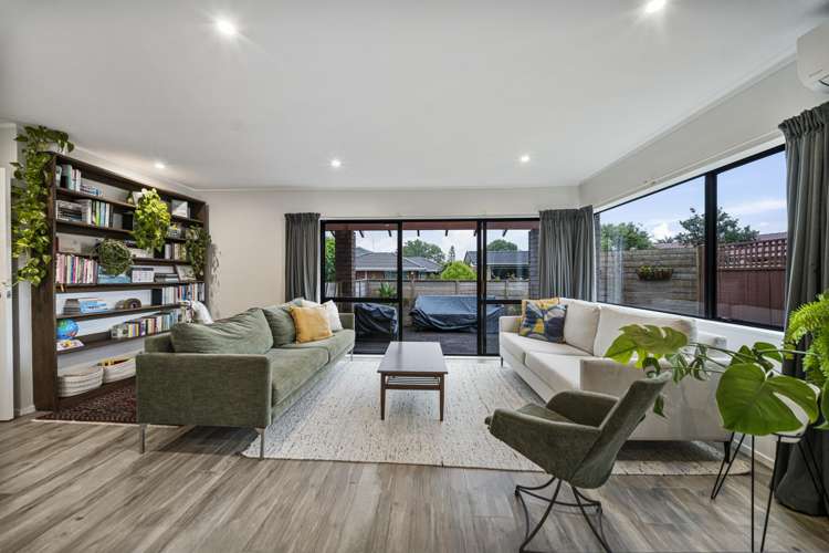 4 Bosnyak Drive Te Atatu South_5