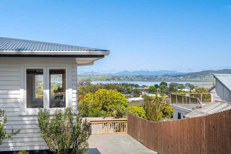 20 Commins Road Onerahi_18