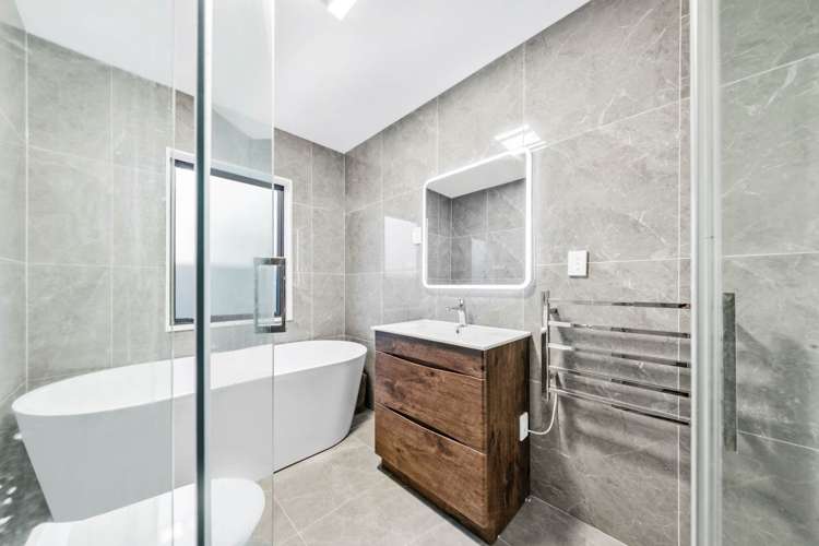 16 Survila Street Takanini_16